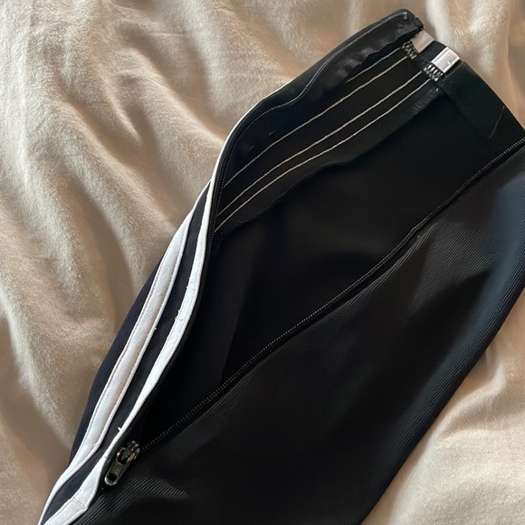 Adidas joggers - Picture 2 of 2